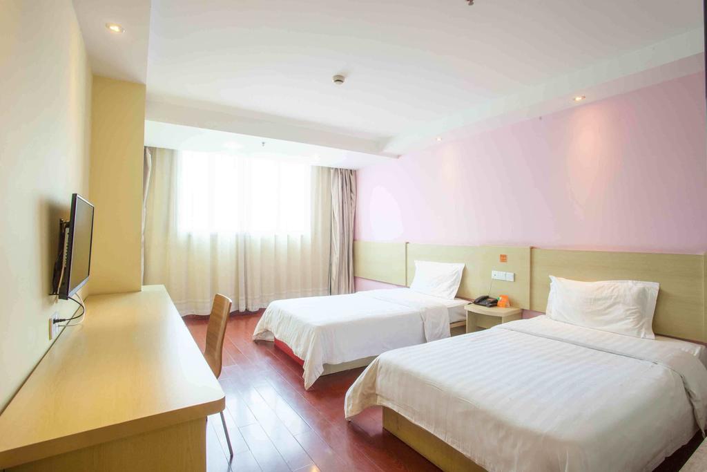 7Days Inn Changsha Xiangjiazhong Road Kaifu Temple Стая снимка